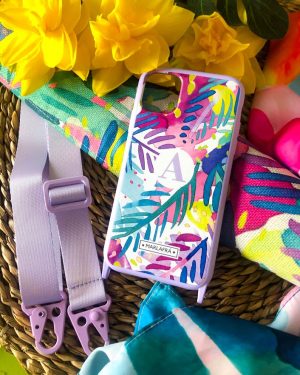 carcasa-lila-colgador-nombre-personalizada-silicona-resistente-estampada-ganchos