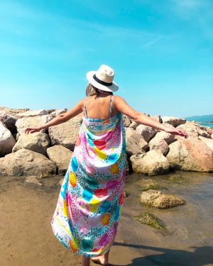 Pañuelo-seda-cabeza-estampado-capricho-playa