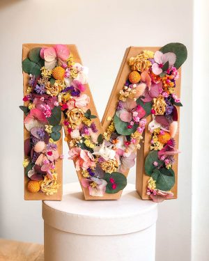 Letra flor preservada - Imagen 10