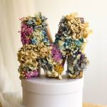 Letra flor preservada