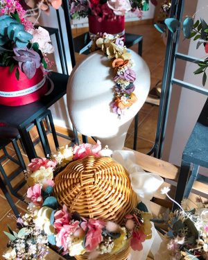 Diadema flor preservada - Imagen 3