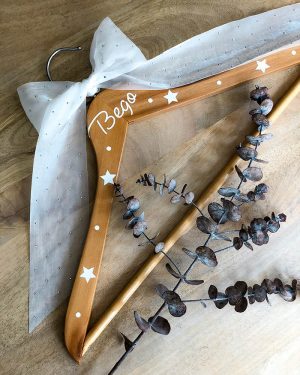 Percha personalizada - Imagen 5