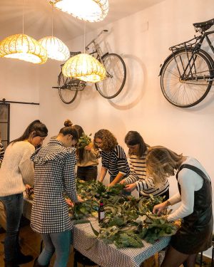 Taller Corona o Centro de Navidad (San Adrián) - Imagen 2