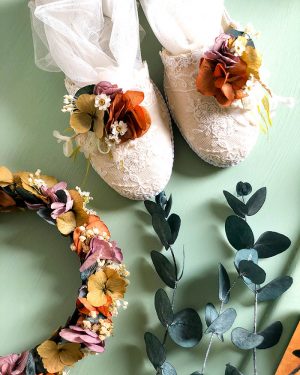 Broche zapatos flores - Imagen 2